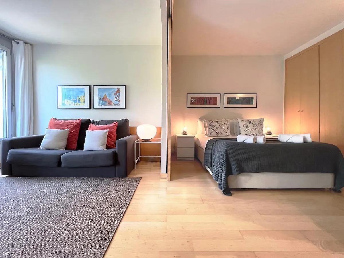 Stay U-Nique Apartments Venecuela Barcellona Spagna